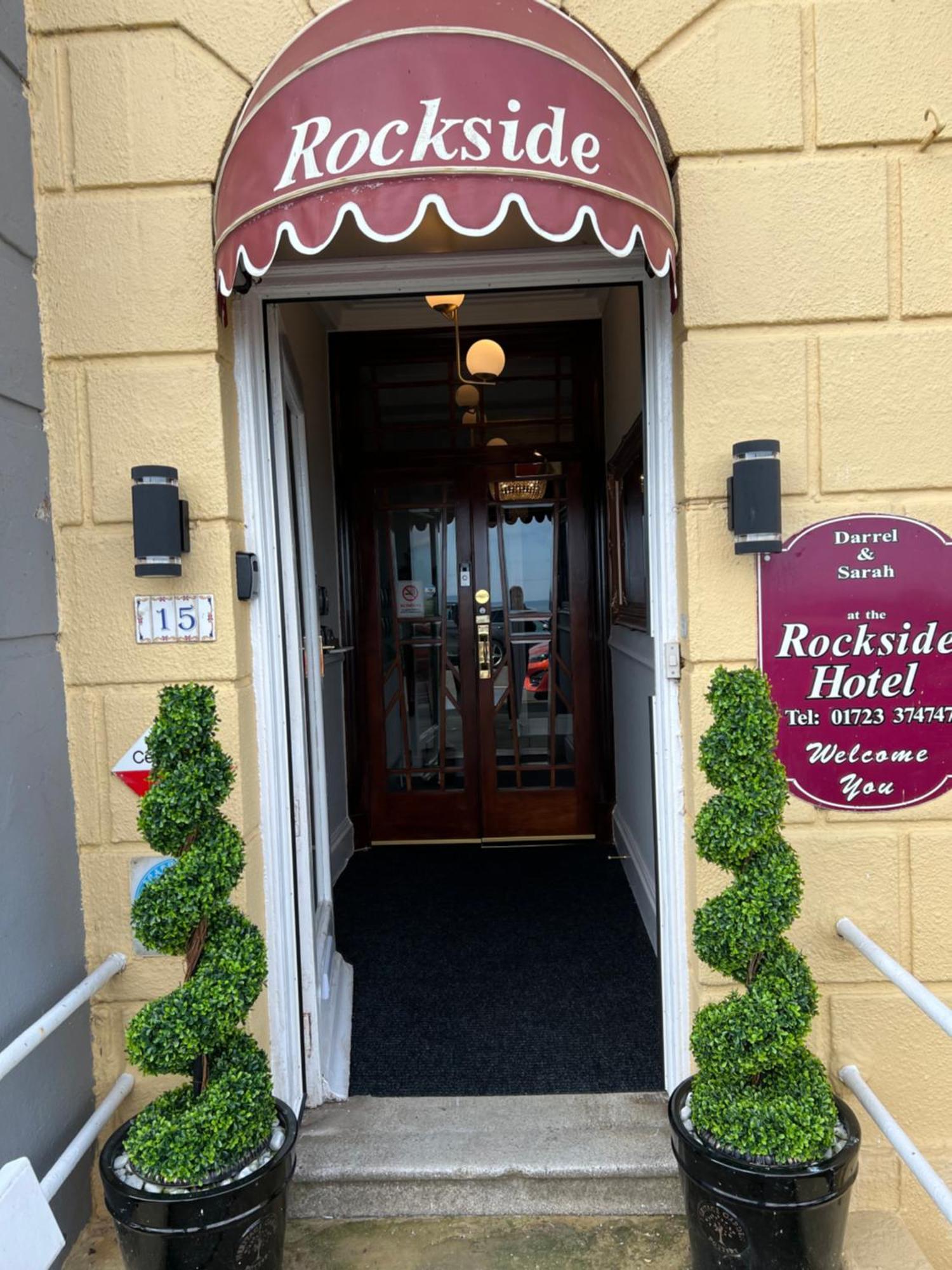 Bed and Breakfast The Rockside Скарборо Экстерьер фото